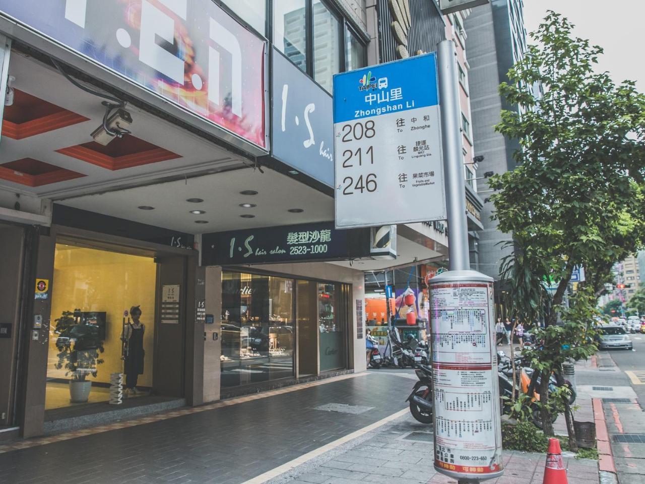 Colors Infinity Inn Taipeh Exterior foto
