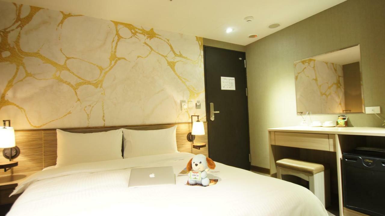 Colors Infinity Inn Taipeh Exterior foto